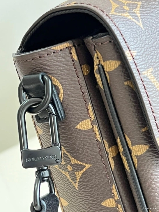 Cheap WEARABLE VUITTON VERTICAL S-LOCK LOUIS WALLET 0804